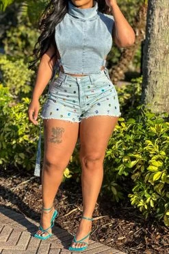 Rhinestone On-trend Denim Shorts -Clothing-PrettyTina C22051308 BL 4 6f28c0dd 8720 48cc b43f a4f57ca9bcb2