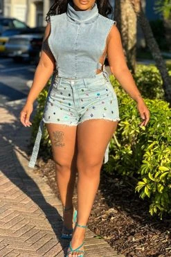 Rhinestone On-trend Denim Shorts -Clothing-PrettyTina C22051308 BL 6 ad0385bc 2b8b 4cd4 859b 931ddbe1464a