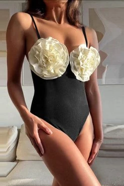 3D Rose Decor Elegant Hit Color One Piece Swimwear